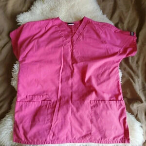 Cherokee scrub top​​​